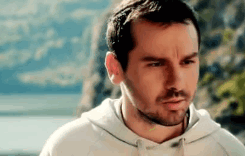 DADO GLIŠIĆ POZITIVAN NA KORONA VIRUS: Pevač PONOVO zaražen! (FOTO) 


